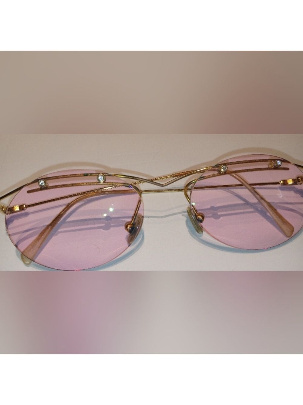 Vintage Flair Gold Frames. Pink lenses. GORGEOUS!